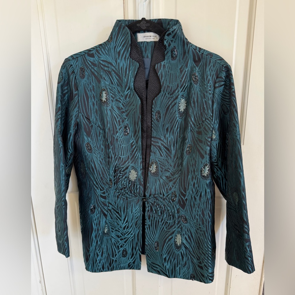 Elegant Dragon Silk Peacock Feather Women's Jacket Coat - Picture 5 of 16
